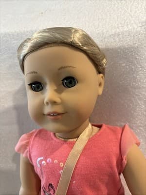 Isabelle American Girl Doll of the Year 2014 w/Accessories + Hair Extensions Box - Thumbnail 2