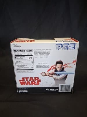 Star Wars: The Last Jedi Chewbacca & Porg PEZ Dispenser 2017 - Thumbnail 3
