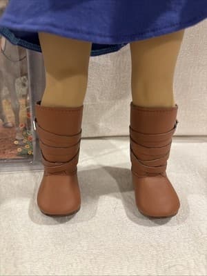 American Girl SAIGE DOLL + BOOK + BONUS Holiday purse bracelet GIFT SET sage - Thumbnail 4