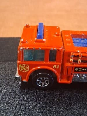 1976 Hot Wheels Fire Truck Engine Emergency Squad Red 1:64 DIECAST Toy Car - Thumbnail 6