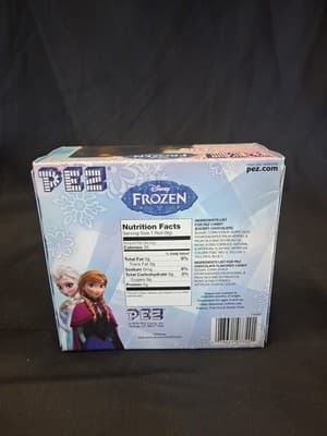 Disney Frozen Anna Elsa Pez Candy Dispenser Limited Edition Gift Box Rare - Thumbnail 3