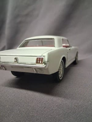 #61 MOTOR MINT MUSEUM/ARKO 1964 1/2 FORD MUSTANG COUPE 1/32 WHITE DIECAST - Thumbnail 12