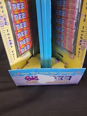 Huge Bunny Pez Dispenser Plays Here Comes Peter Cottontail Music NIB Rabbit Pez - Thumbnail 11