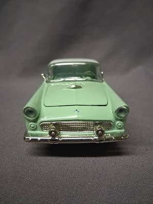 Arko Products 1955 Ford Thunderbird 1/32 scale diecast green - Thumbnail 5