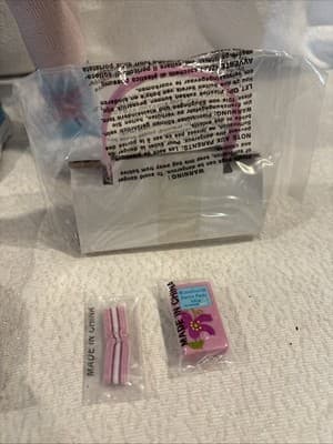 American Girl Mia (Rare Retired), Orig. Outfit, Ice Skates/Bag, Book- Exc. Cond. - Thumbnail 4