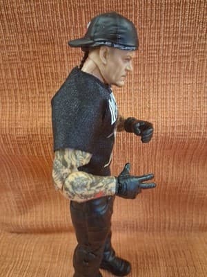 WWE Elite Collection The Undertaker 7” Action Figure by Mattel - Thumbnail 5
