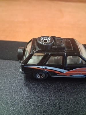 Isuzu Rodeo Black Red White Matchbox Rare Vintage - Thumbnail 5