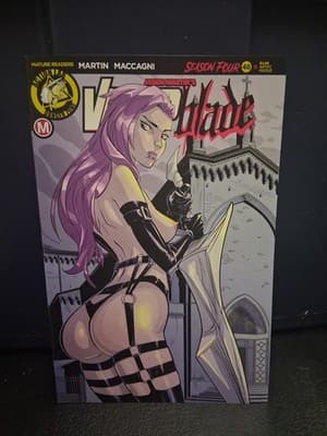 NM VAMPBLADE SEASON 4 #48 (11) CLAUDIO AVELLA RISQUÉ VARIANT COVER 2020 *tick