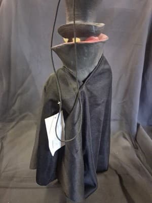 Vintage HALLOWEEN PMG Crypt Keeper w/cape& hat 1999 Hanging Toy Novelty Gift - Thumbnail 3