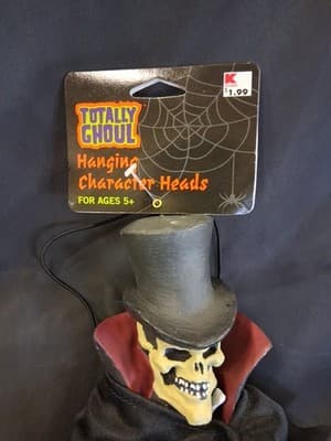 Vintage HALLOWEEN PMG Crypt Keeper w/cape& hat 1999 Hanging Toy Novelty Gift - Thumbnail 2