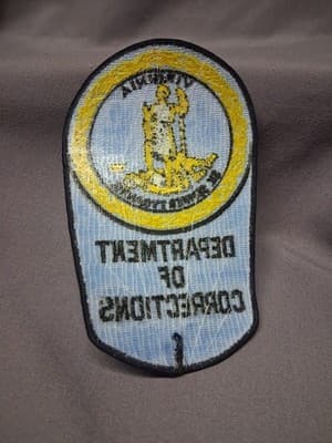 🚨🚨Virginia Department Of Corrections vintage patch Blue - Thumbnail 2
