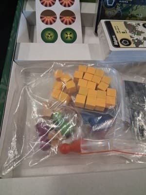 Pandemic (1st Edition) Board Game by Z-Man Games Open Box Sealed Contents - Thumbnail 6