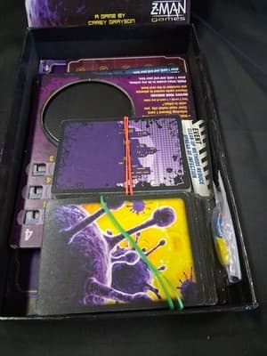 2014 Z-Man Pandemic Contagion Board Game - You Are The Disease, There is No Cure - Thumbnail 5