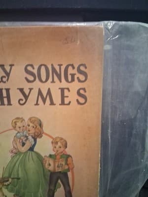 NURSERY SONGS and RHYMES By Catherine Allison Christie Hardcover 1944 1st Ed - Thumbnail 3