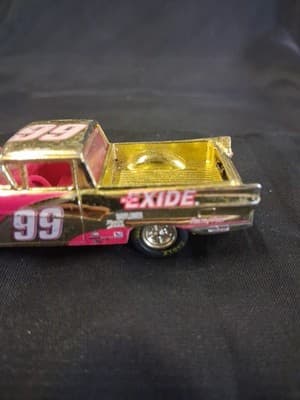 1/64 1957 FORD RANCHERO PICKUP 99 EXIDE M11 - Thumbnail 3