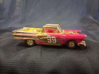 1/64 1957 FORD RANCHERO PICKUP 99 EXIDE M11 - Thumbnail 5