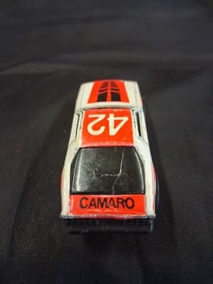 Zylmex Zee Toys Chevy Camaro Z-28 #42 White & Red Pull-Back (Untested) 1:64 VTG - Thumbnail 6