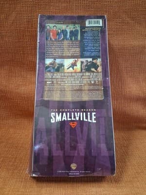 Smallville Complete Season DVD Box Set WB 2004 New Sealed Superman TV - Thumbnail 2