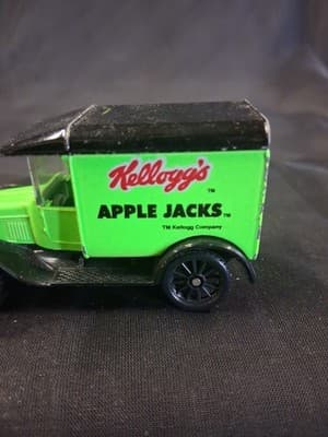 Matchbox 1921 Model T Ford Delivery Panel Truck Kellogg's Apple Jacks Green 1:52 - Thumbnail 2