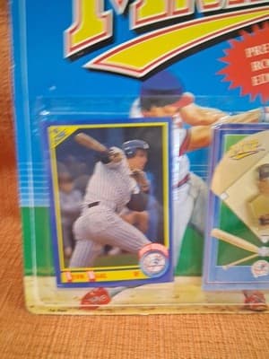 MVP 1990 Premier Rookie Edition 1st Edition Collector Pin Series Kevin Maas - Thumbnail 3
