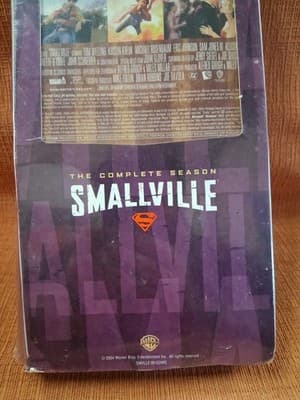 Smallville Complete Season DVD Box Set WB 2004 New Sealed Superman TV - Thumbnail 4