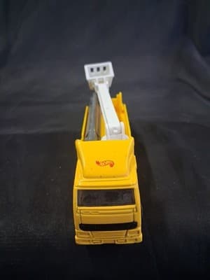 Hot Wheels Telephone Maintenance China 1996 Bucket Truck Yellow Loose - Thumbnail 4