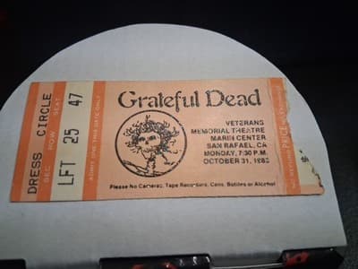 GRATEFUL DEAD TICKET 10-31-1983 SAN RAFAEL THEATRE GARCIA WEIR LESH HALLOWEEN - Thumbnail 2