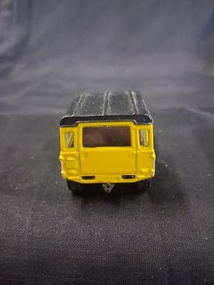 1987 Matchbox Land Rover Ninety Yellow Purple Mountain Trails Loose - Thumbnail 4