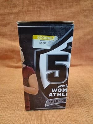 DORIS BURKE Bobblehead NBA Analyst PROVIDENCE COLLEGE FRIARS PC Alumni NCAA - Thumbnail 4