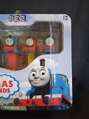 Thomas and Friends PEZ Candy Dispenser Tin Lunch Box NEW Sealed - Thumbnail 2