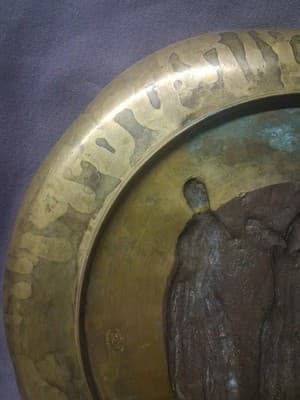 IMPRESSIVE EARLY 20c JAPANESE BRONZE HUNTING GARDEN SCENE WALL PLAQUE PLATTER - Thumbnail 10