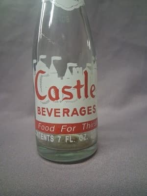 Vintage Castle Beverages Ansonia CT Acl 7 oz soda bottle - Thumbnail 4