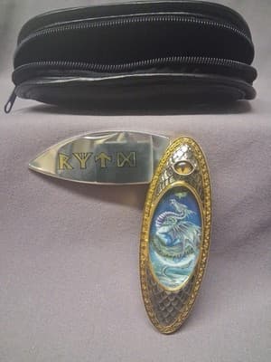RARE Collectible Ornate Dragon Clasp Folder Knife - Thumbnail 4