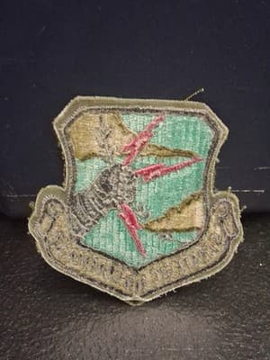 VINTAGE USAF STRATEGIC AIR COMMAND SUBDUED PATCH UNITED STATES AIR FORCE - Thumbnail 2