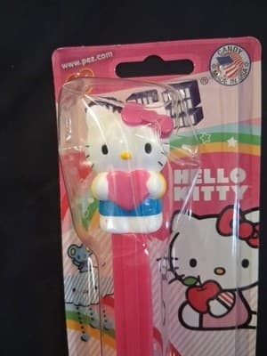 HELLO KITTY PINK BOW PEZ DISPENSER Sealed Candy Maybe expired - Thumbnail 2