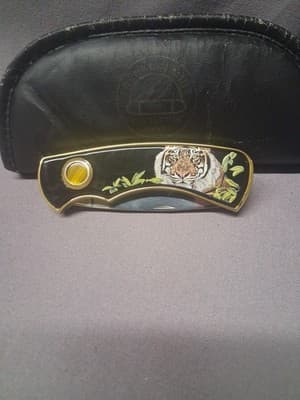Franklin Mint Collector Folding Pocket Knife Tiger Art Gold Trim with Case - Thumbnail 2
