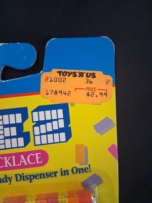 PEZ Necklace Castle 1994 Vintage Candy Dispenser Toys'R'Us - Thumbnail 5