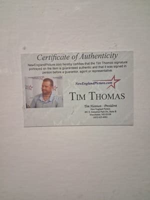 TIM THOMAS AUTOGRAPHED 8X10 COLOR PHOTO With COA - BOSTON BRUINS! - Thumbnail 6