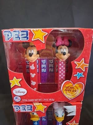 Disney Friends Forever Donald & Daisy Duck - Mickey & Minnie Mouse PEZ Lot 2013 - Thumbnail 2