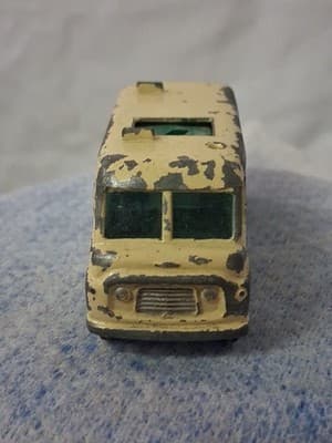 Vintage T.V Service Van Radio Rentals No.62 Lesney Matchbox Made In England - Thumbnail 2