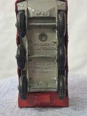 VINTAGE MATCHBOX LESNEY DIECAST 1964 Airport Foamite Crash Tender~No. 63 - Thumbnail 6