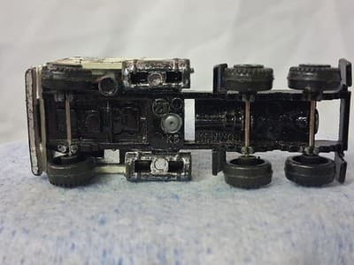 Vintage 1980’s Zee Toys Diecast Kenworth Semi-Truck White 1:64 Scale - Thumbnail 5