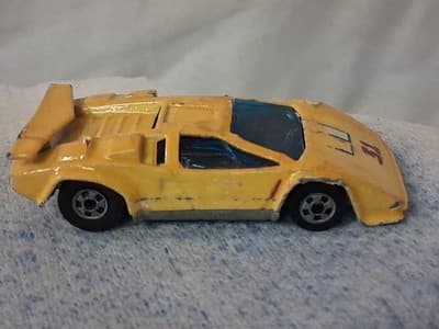 Vintage 1987 Hot Wheels Lamborghini Countach Color Changers Malaysia - Thumbnail 6