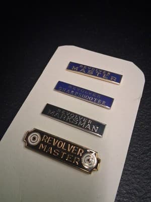 Gun Pin Marksmanship Award ~ Enamel Pins Set Of 4 - Thumbnail 2