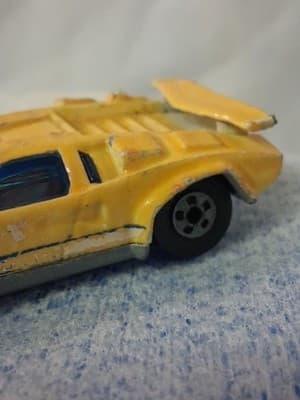 Vintage 1987 Hot Wheels Lamborghini Countach Color Changers Malaysia - Thumbnail 4