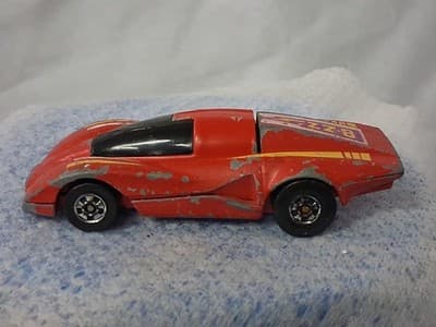 Vintage Hot Wheels 1984 Crack Ups Red ZZ-8 Hong Kong Base