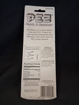 PEZ Wegmans Chicken On Trailer Brown Cab Brown Truck Hauler Semi 2009 NOC - Thumbnail 4