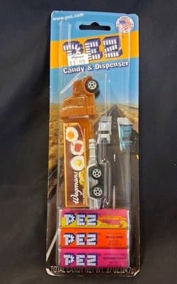 PEZ Wegmans Chicken On Trailer Brown Cab Brown Truck Hauler Semi 2009 NOC