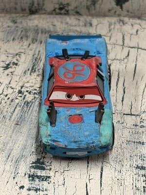 Disney Pixar Cars 3 Fishtail #96 Thunder Hollow Diecast 1:55 Scale - Thumbnail 2