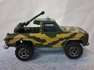 RARE Majorette Special Forces #291 Depanneuse #228 Chevy Blazer 4x 4 Camo EUC - Thumbnail 2